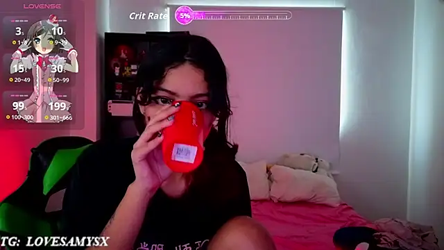 Lovelyamyy's Live XXX Chat