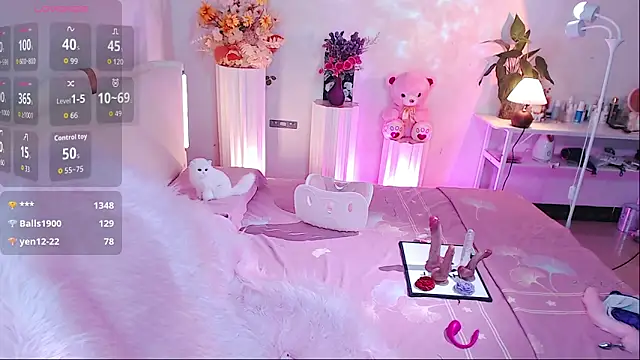 Evelyn-007's Live XXX Chat