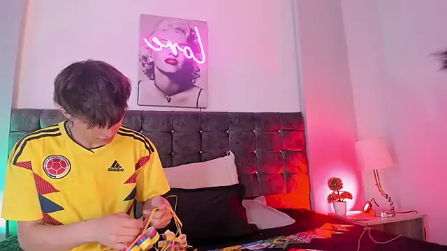 Онлайн чат XXX Destello_xxx