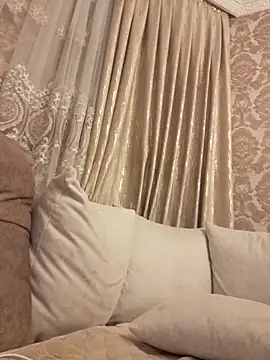 suzanara Live XXX-Chat