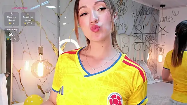 Hannah_Lane লাইভ XXX চ্যাট