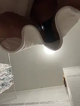 F3ckd0lllucy's Live XXX Chat
