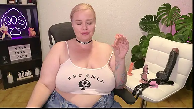 MargotGrey élő XXX-chatje