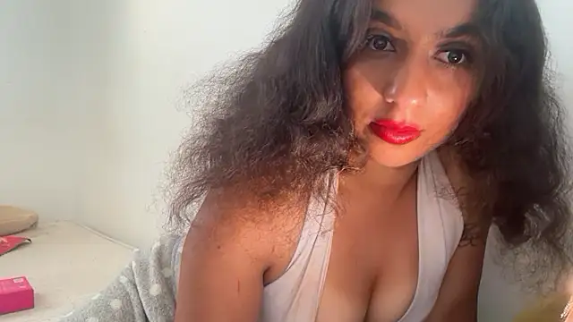 fayfay2002 Chat XXX live