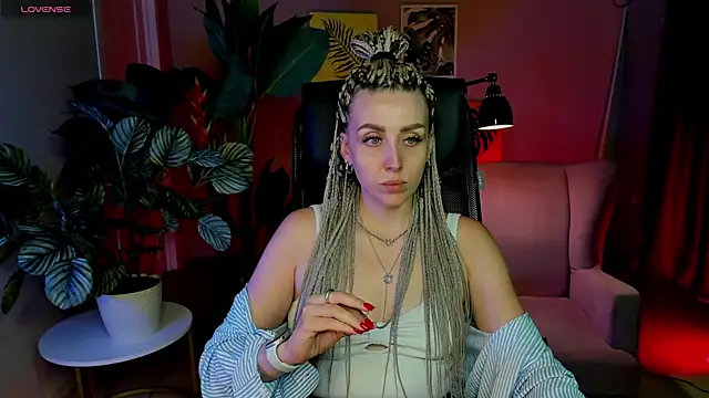 MonicaRileyn Live XXX chat