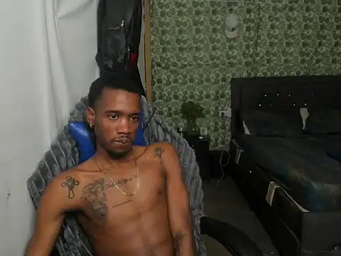 Chat XXX en directo de Kofi_exotic_2