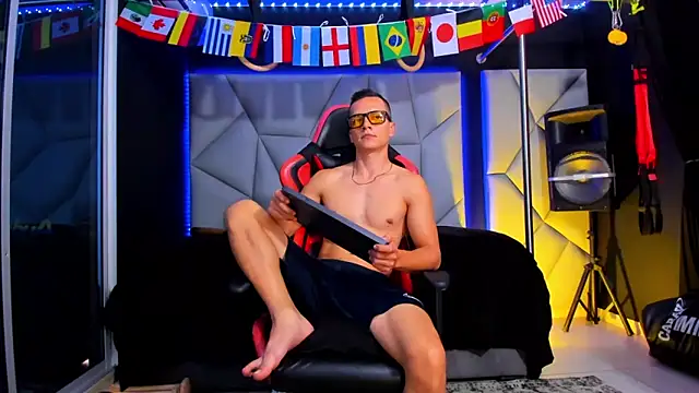 Chat +18 de Aydenmiller96 ao vivo