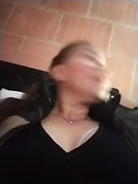Chat XXX en directo de LaraCaliente