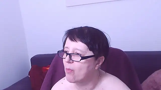 ChristaRose Adlı Modelin Canlı XXX Sohbeti