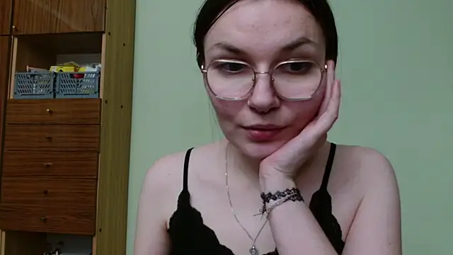 LooveELLYx Live XXX-chat
