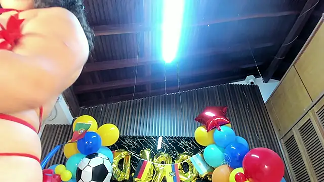 Онлайн чат XXX Karla18_