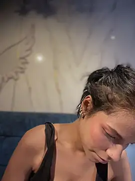 צ'אט XXX בשידור חי של Aimar_LS