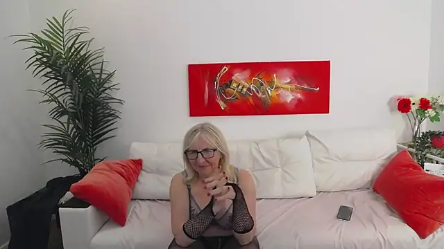 Chat XXX ao vivo de YourBustyBarbara