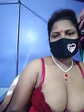 Baby_Sexy_10 Adlı Modelin Canlı XXX Sohbeti