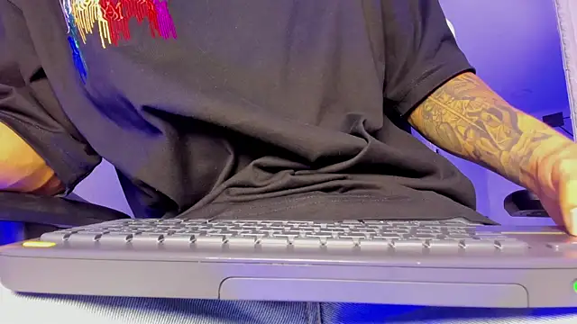 DylanRoyce_ 现场XXX聊天