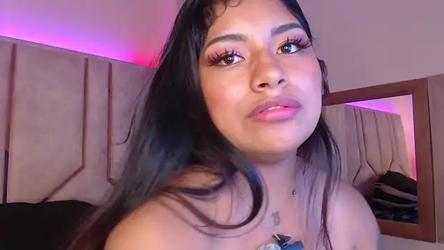 Czat XXX na żywo – ChantalPetit