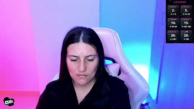Saskyaa Live XXX Chat