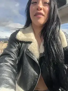 Czat XXX na żywo – DAKOTA_SAKURA