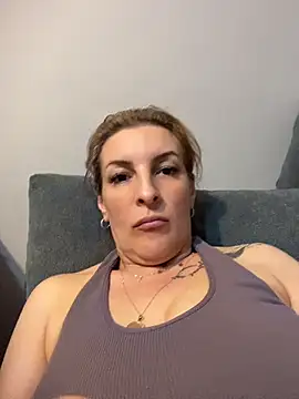 Hot-Milf4U: απευθείας συνομιλία ΧΧΧ