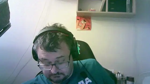 SirAbuser élő XXX-chatje
