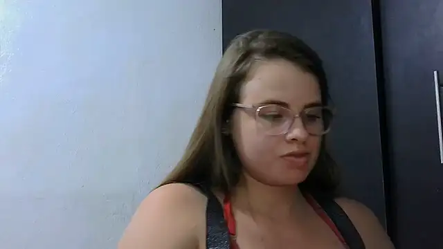 HellenMiyer1111 Chat XXX in diretta