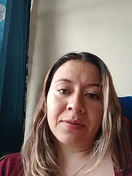 Hannah-colx's Live XXX Chat