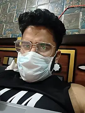 TNTBOSS01's Live XXX Chat