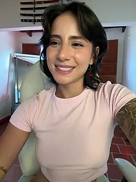 Chatroom XXX en direct de Ale_Lewis
