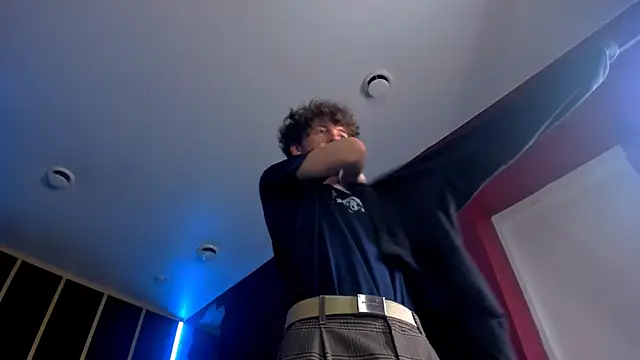 Živý XXX chat LukeSweet