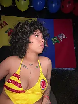 Laila_LS' Live XXX Chat