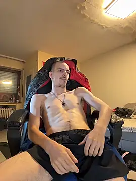Maximus9494n Live XXX chat