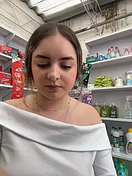 imlindapink Live XXX Chat