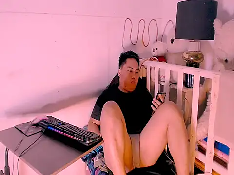 Hardking_69 即時 XXX 聊天