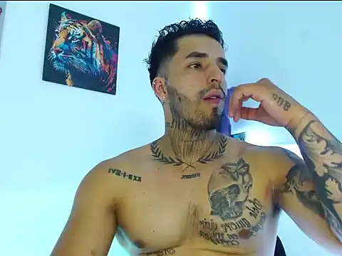 Chatroom XXX en direct de Jacobb_Phoenix
