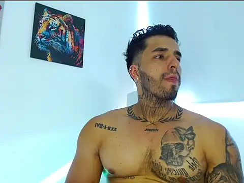 Chat XXX ao vivo de Jacobb_Phoenix