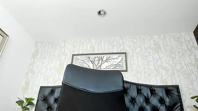 Lander_Cruz Chat XXX live