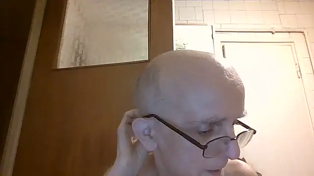 mariusica1@xh Chat XXX live