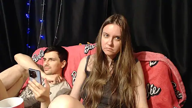 Milana69: απευθείας συνομιλία ΧΧΧ