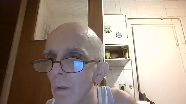 mariusica1@xh Chat XXX live
