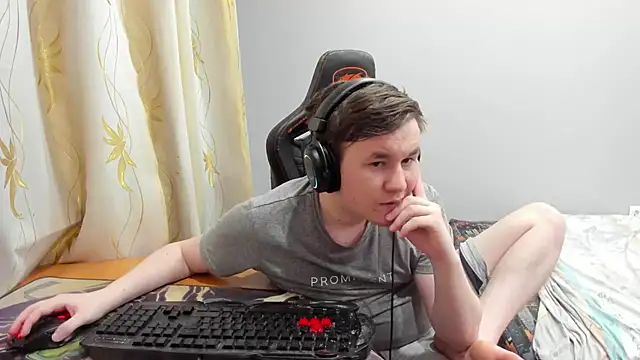 Chatroom XXX en direct de iliaskrislove