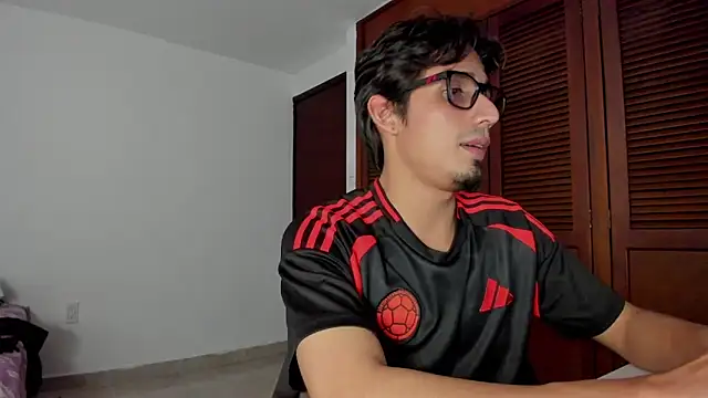 SrIncognito666 라이브 XXX 채팅