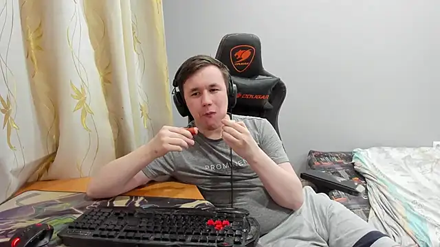 iliaskrislove Live XXX-Chat