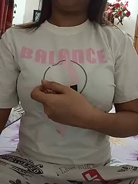 Tanha18 Chat XXX in diretta