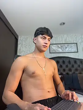 Czat XXX na żywo – Lander_Cruz