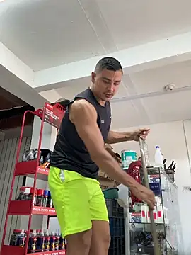 Paul22cm-: απευθείας συνομιλία ΧΧΧ