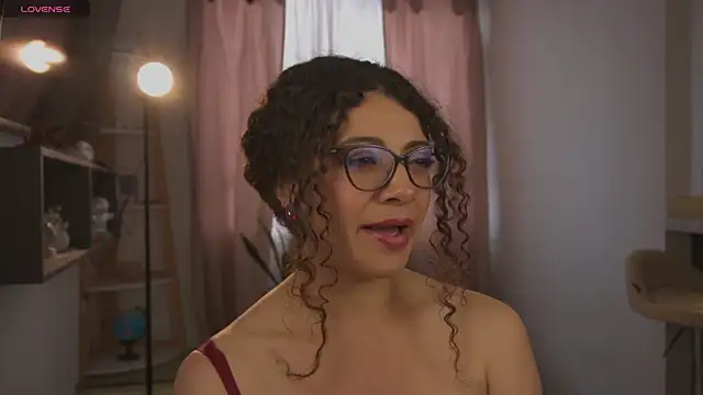 valeria_rossesのライブXXXチャット