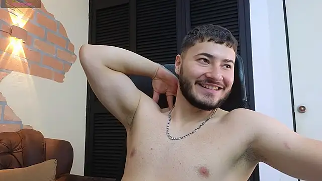 Brandon_01 即時 XXX 聊天
