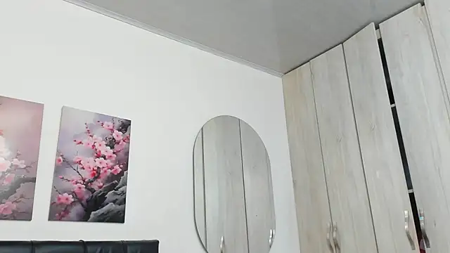Chat +18 de pinky_f00x ao vivo