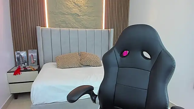 LISAPALMER7's Live XXX Chat