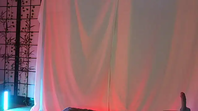 thehornybowtie Live XXX-chat